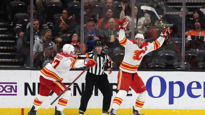 位中场球员 位中场球员