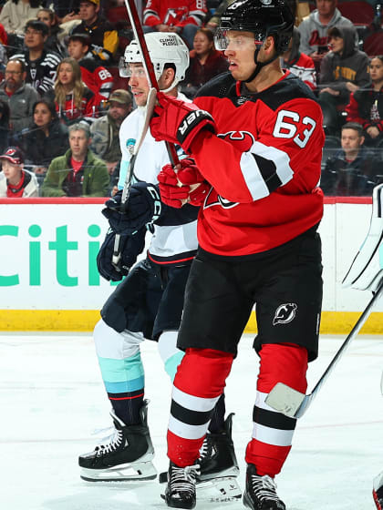 “游” 进课堂 “泳”动青春.